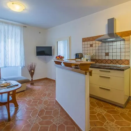 Haus Ivy Apartament *