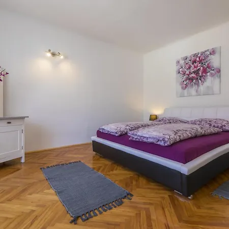 Haus Ivy 아파트